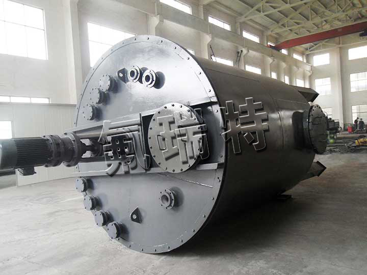 鋼襯塑儲(chǔ)罐、反應(yīng)釜